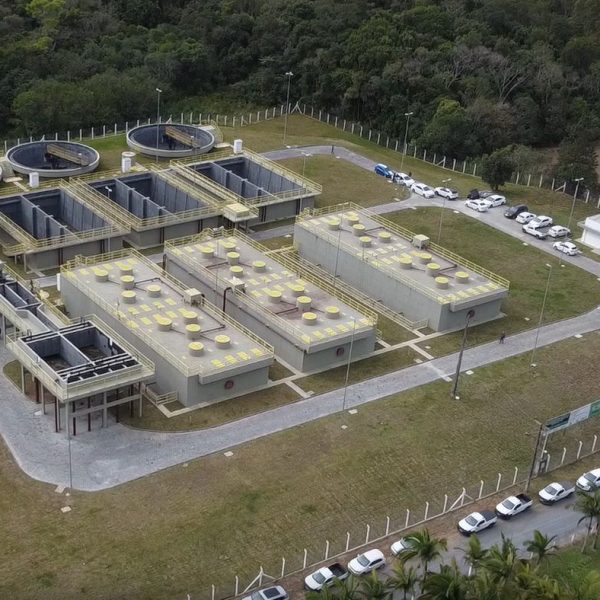 Maior feira náutica do Sul do País, em SC, terá píeres flutuantes e iates  milionários - Comex do Brasil