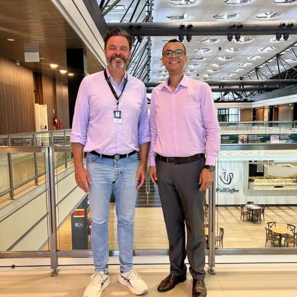 Fábio Fiedler- diretor comercial do Expocentro com o Secretário Nacional de Políticas do Turismo, Augusto Rocha